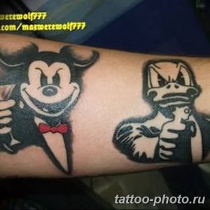Фото рисунка Тату Микки Маус 20.11.2018 №015 - Tattoo Mickey Mouse - tattoo-photo.ru