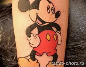 Фото рисунка Тату Микки Маус 20.11.2018 №074 - Tattoo Mickey Mouse - tattoo-photo.ru