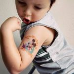 Фото рисунка Тату Микки Маус 20.11.2018 №130 - Tattoo Mickey Mouse - tattoo-photo.ru