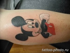 Фото рисунка Тату Микки Маус 20.11.2018 №132 - Tattoo Mickey Mouse - tattoo-photo.ru