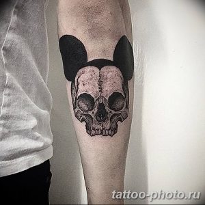 Фото рисунка Тату Микки Маус 20.11.2018 №134 - Tattoo Mickey Mouse - tattoo-photo.ru