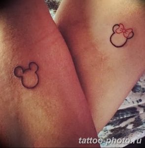 Фото рисунка Тату Микки Маус 20.11.2018 №148 - Tattoo Mickey Mouse - tattoo-photo.ru
