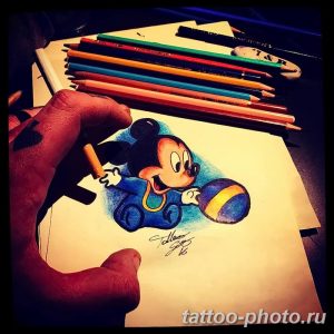 Фото рисунка Тату Микки Маус 20.11.2018 №154 - Tattoo Mickey Mouse - tattoo-photo.ru