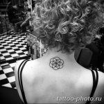 Фото рисунка тату круг 22.11.2018 №119 - photo tattoo circle - tattoo-photo.ru