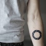 Фото рисунка тату круг 22.11.2018 №164 - photo tattoo circle - tattoo-photo.ru