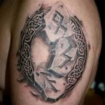 Фото рисунка тату круг 22.11.2018 №336 - photo tattoo circle - tattoo-photo.ru