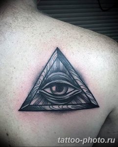 фото рисунка тату глаз в треугольнике 27.11.2018 №023 - tattoo of eyes - tattoo-photo.ru