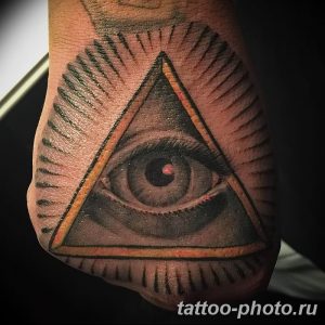 фото рисунка тату глаз в треугольнике 27.11.2018 №025 - tattoo of eyes - tattoo-photo.ru