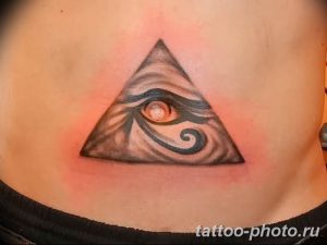 фото рисунка тату глаз в треугольнике 27.11.2018 №107 - tattoo of eyes - tattoo-photo.ru