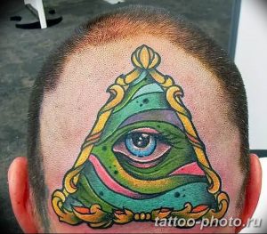 фото рисунка тату глаз в треугольнике 27.11.2018 №143 - tattoo of eyes - tattoo-photo.ru