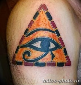 фото рисунка тату глаз в треугольнике 27.11.2018 №147 - tattoo of eyes - tattoo-photo.ru