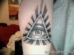 фото рисунка тату глаз в треугольнике 27.11.2018 №161 - tattoo of eyes - tattoo-photo.ru