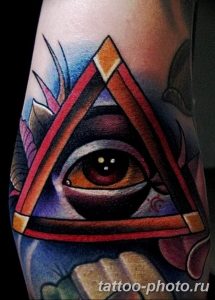 фото рисунка тату глаз в треугольнике 27.11.2018 №216 - tattoo of eyes - tattoo-photo.ru