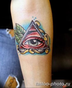 фото рисунка тату глаз в треугольнике 27.11.2018 №224 - tattoo of eyes - tattoo-photo.ru