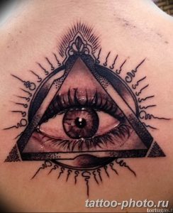 фото рисунка тату глаз в треугольнике 27.11.2018 №265 - tattoo of eyes - tattoo-photo.ru