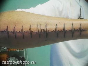 фото рисунка тату пульс 30.11.2018 №135 - photo tattoo pulse - tattoo-photo.ru