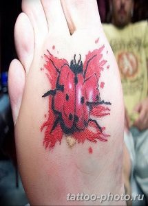 фото идея тату божья коровка 22.12.2018 №322 - photo ladybug tattool- tattoo-photo.ru