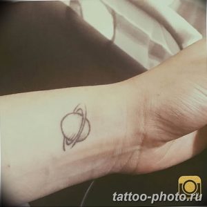 фото тату Сатурн 18.12.2018 №032 - tattoo photo saturn - tattoo-photo.ru