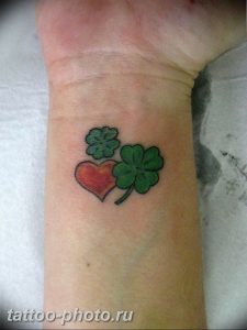 фото тату клевер четырехлистный 24.12.2018 №289 - four leaf clover tattoo - tattoo-photo.ru
