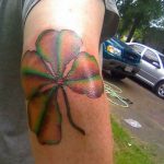фото тату клевер четырехлистный 24.12.2018 №330 - four leaf clover tattoo - tattoo-photo.ru