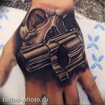 фото тату револьвер 24.12.2018 №213 - photo tattoo revolver - tattoo-photo.ru