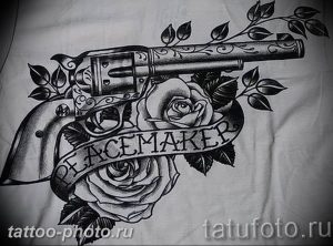 фото тату револьвер 24.12.2018 №278 - photo tattoo revolver - tattoo-photo.ru