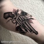 фото тату револьвер 24.12.2018 №311 - photo tattoo revolver - tattoo-photo.ru