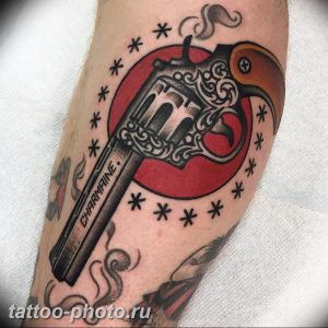 фото тату револьвер 24.12.2018 №331 - photo tattoo revolver - tattoo-photo.ru