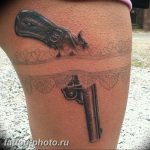 фото тату револьвер 24.12.2018 №360 - photo tattoo revolver - tattoo-photo.ru
