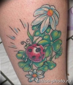 фото идея тату божья коровка 22.12.2018 №092 - photo ladybug tattool- tattoo-photo.ru