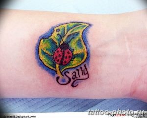 фото идея тату божья коровка 22.12.2018 №153 - photo ladybug tattool- tattoo-photo.ru