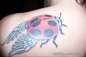 фото идея тату божья коровка 22.12.2018 №179 - photo ladybug tattool- tattoo-photo.ru