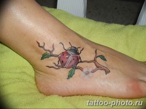 фото идея тату божья коровка 22.12.2018 №255 - photo ladybug tattool- tattoo-photo.ru