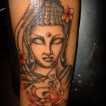 фото рисунка тату буддийские 30.11.2018 №065 - Buddhist tattoo picture - tattoo-photo.ru