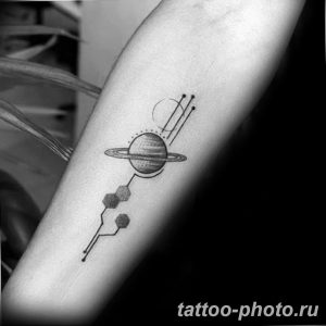 фото тату Сатурн 18.12.2018 №006 - tattoo photo saturn - tattoo-photo.ru