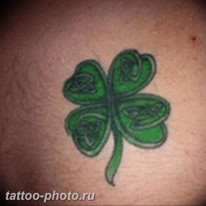фото тату клевер четырехлистный 24.12.2018 №021 - four leaf clover tattoo - tattoo-photo.ru
