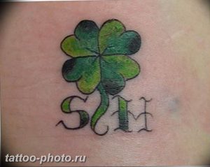 фото тату клевер четырехлистный 24.12.2018 №023 - four leaf clover tattoo - tattoo-photo.ru