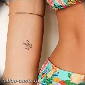 фото тату клевер четырехлистный 24.12.2018 №038 - four leaf clover tattoo - tattoo-photo.ru