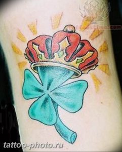 фото тату клевер четырехлистный 24.12.2018 №094 - four leaf clover tattoo - tattoo-photo.ru