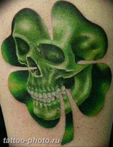 фото тату клевер четырехлистный 24.12.2018 №095 - four leaf clover tattoo - tattoo-photo.ru