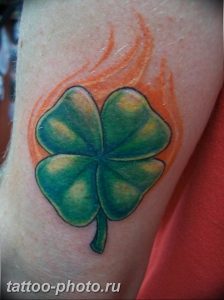 фото тату клевер четырехлистный 24.12.2018 №131 - four leaf clover tattoo - tattoo-photo.ru