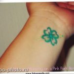 фото тату клевер четырехлистный 24.12.2018 №133 - four leaf clover tattoo - tattoo-photo.ru