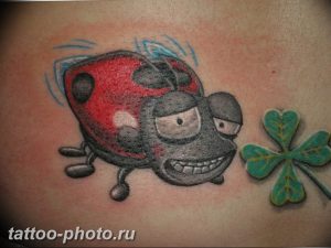 фото тату клевер четырехлистный 24.12.2018 №136 - four leaf clover tattoo - tattoo-photo.ru