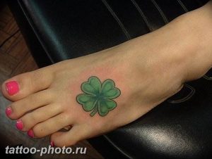 фото тату клевер четырехлистный 24.12.2018 №137 - four leaf clover tattoo - tattoo-photo.ru