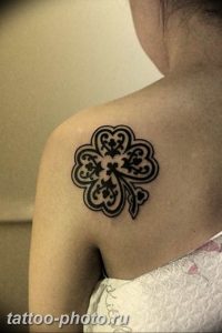 фото тату клевер четырехлистный 24.12.2018 №160 - four leaf clover tattoo - tattoo-photo.ru