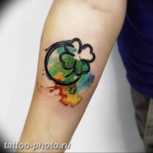 фото тату клевер четырехлистный 24.12.2018 №207 - four leaf clover tattoo - tattoo-photo.ru