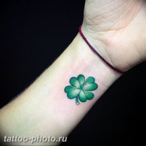 фото тату клевер четырехлистный 24.12.2018 №285 - four leaf clover tattoo - tattoo-photo.ru