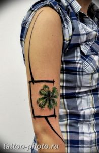 фото тату клевер четырехлистный 24.12.2018 №290 - four leaf clover tattoo - tattoo-photo.ru