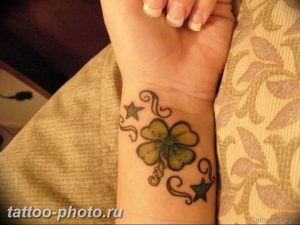 фото тату клевер четырехлистный 24.12.2018 №317 - four leaf clover tattoo - tattoo-photo.ru