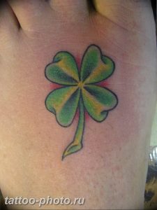 фото тату клевер четырехлистный 24.12.2018 №336 - four leaf clover tattoo - tattoo-photo.ru